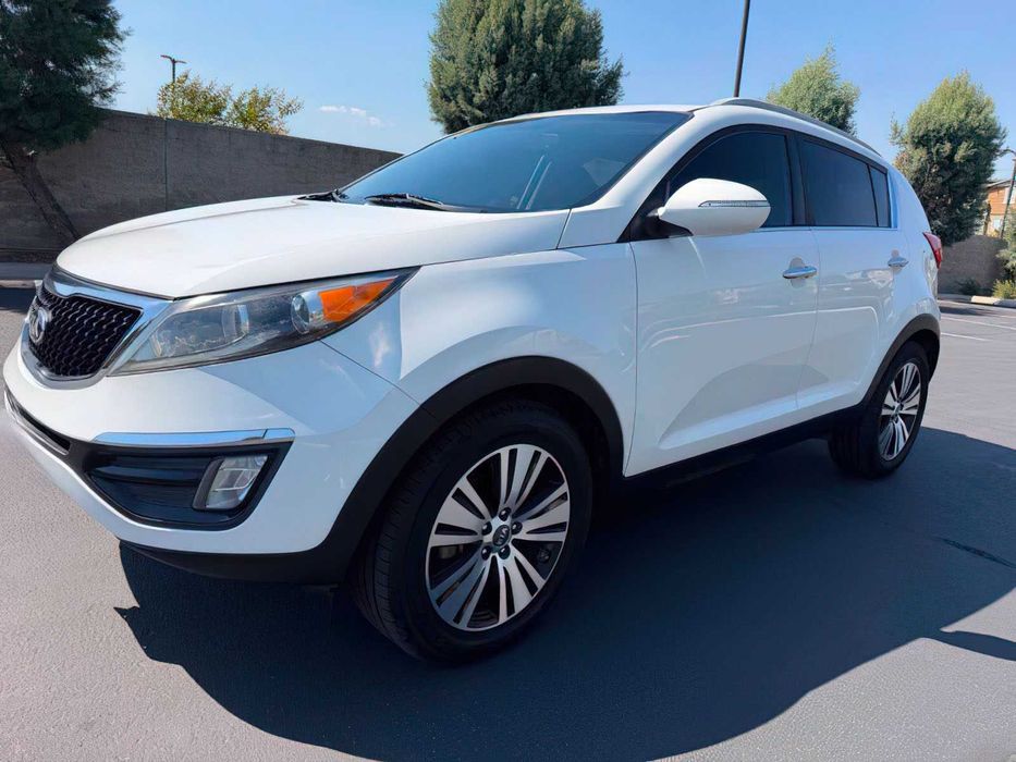 Kia Sportage EX      2015