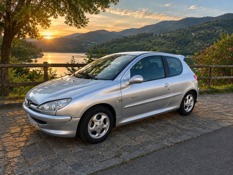 Peugeot 206 — fotografia 2