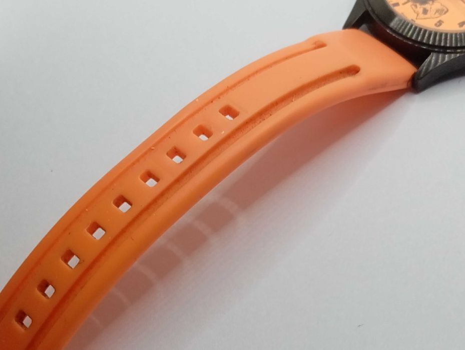 Zegarek myśliwski  z fazami księżyca i dwoma paskami