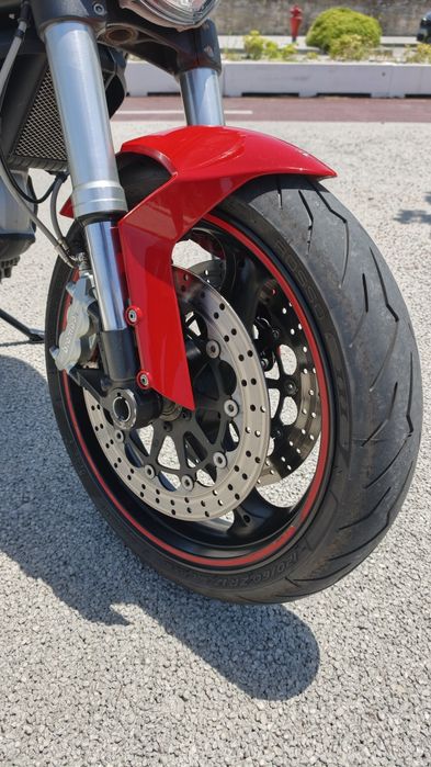 Ducati Monster 696 ABS 2012
