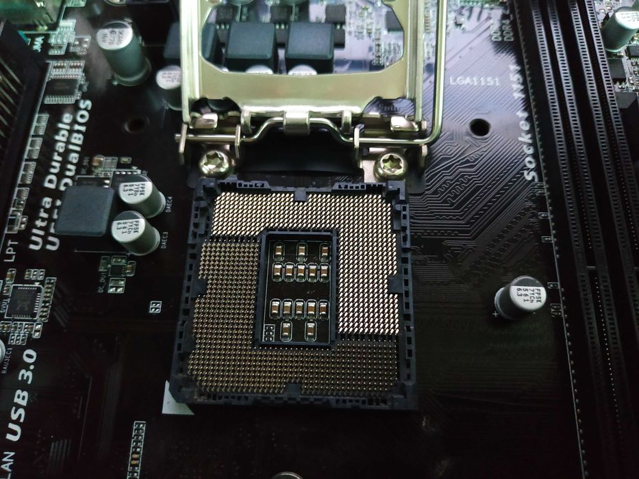 Комплект сокет 1151 Gigabyte h110m-ds2+i5 6600+Cooler