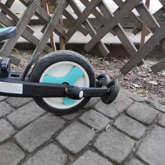 Продам дитячий велосипед-трансформер 4 в 1 Best Trike