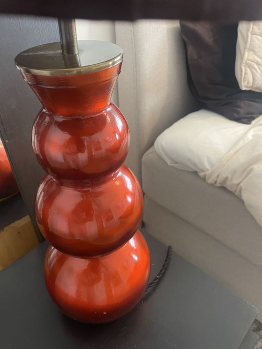 Candeeiro lindissimo laranja e castanho