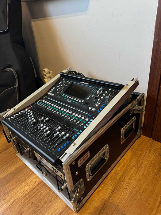 Mikser Allen & Heath SQ5 w stanie idealnym