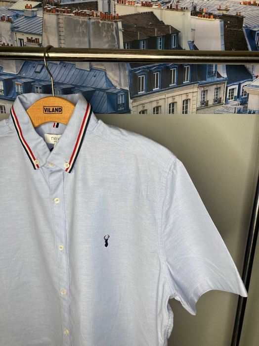 Рубашка Next Slim Fit с коротким рукавом — стильная летняя классика с трёхцветной отделкой воротника!