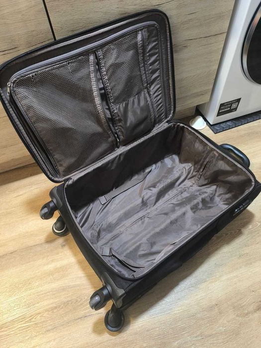 Mala de Viagem de 23Kgs Rodas 360graus