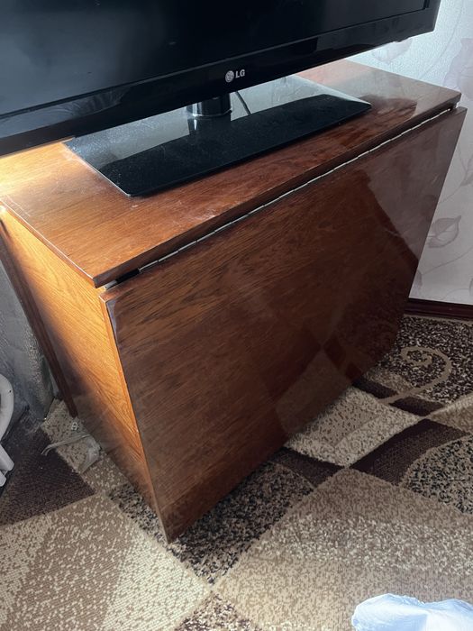 Стіл розкладний,маленькой столик