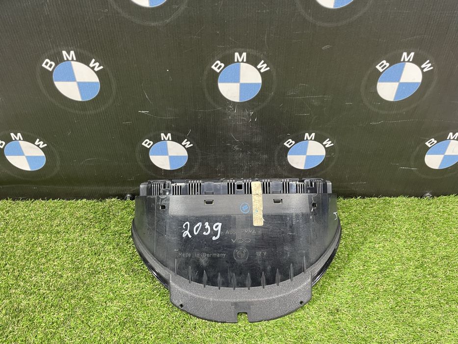 Панель приборна BMW E39 30D  Код:1741