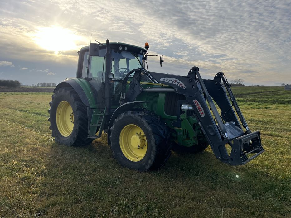 John Deere 6820, Tur Stoll, Przedni TUZ, Przedni WOM