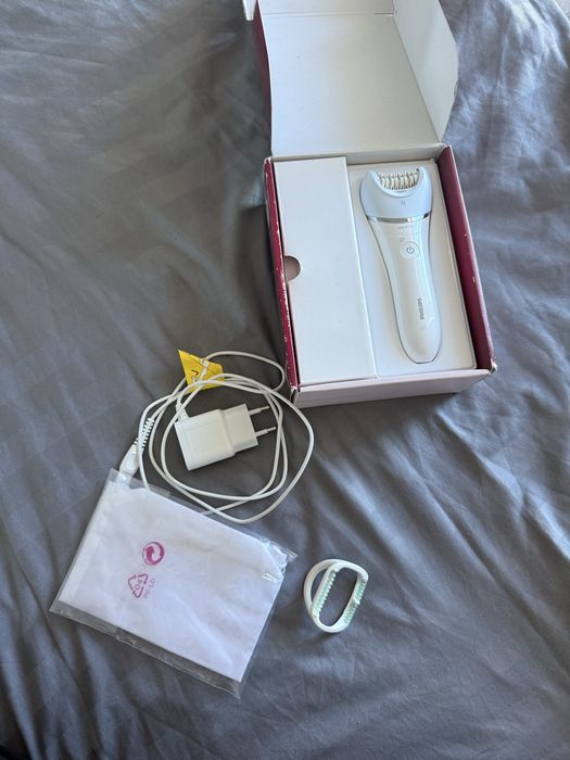 Епілятор Philips серії 8000
