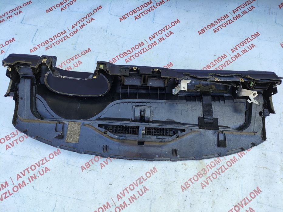 Audi A3 1996-2003 панель торпедо консоль