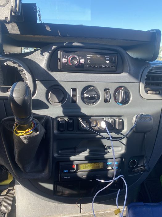 Продам эвакуатор Sprinter 416