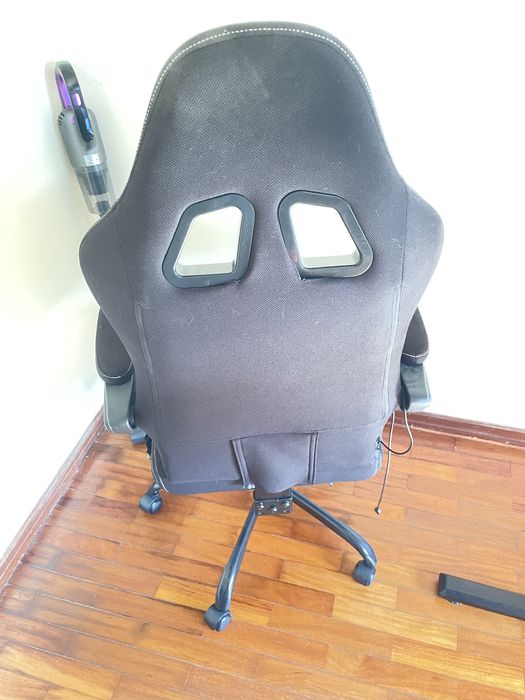 Cadeira gaming preta