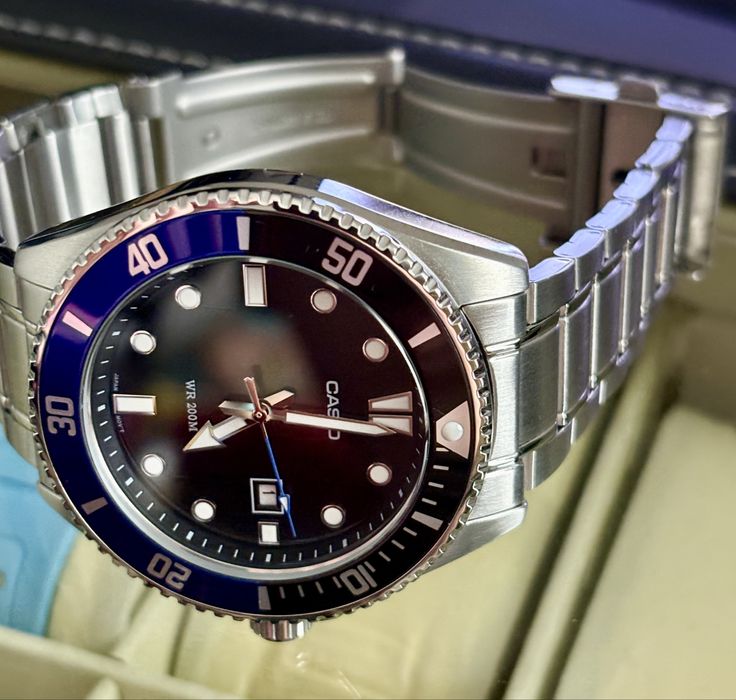 Casio MDV-107D “Marlin”