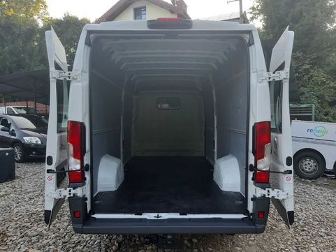 Przeprowadzki - Transport - Przewóz rzeczy  - Bus
