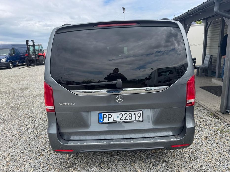Mercedes-Benz Klasa V Mercedes V-Klasa 300 d Long 2.0 diesel 239 koni AMG