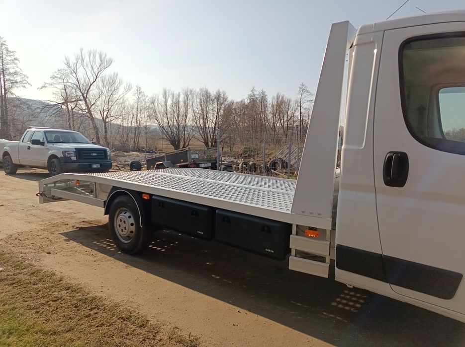 Laweta autolaweta zabudowa