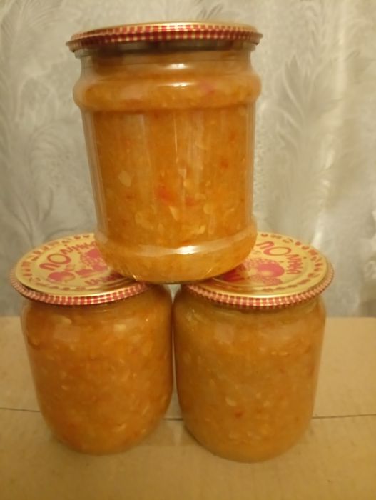 Лечо,салат,помидоры,огурцы,икра кабачкова