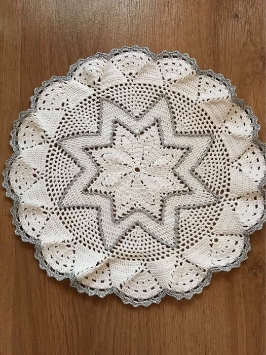 Салфетка ручная работа