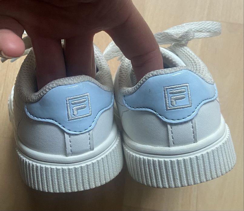 Buty dziecięce sneakersy białe FILA PANACHE rozm. 25