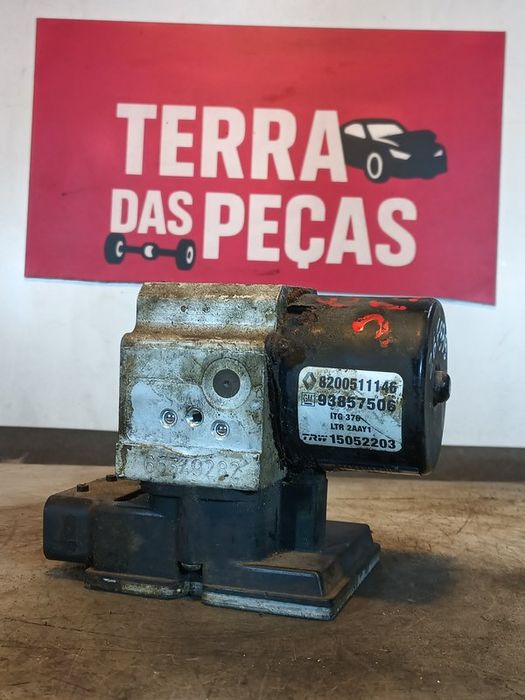 Peças RENAULT Trafic II ABS Turbo Motor Arranque Guarda Rádio Bomba