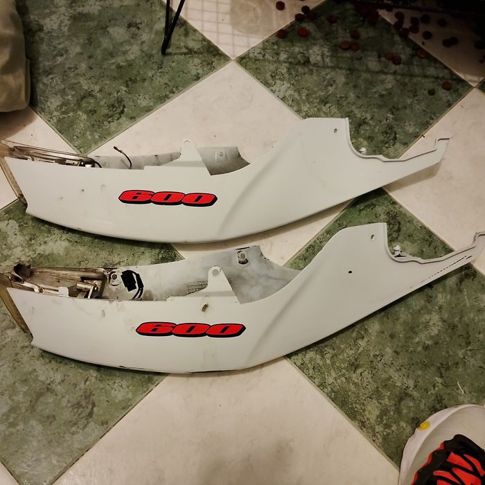 Carenagens traseiras Suzuki GSXR  k6 600