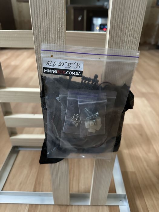 Каркас для майнинг ферм.