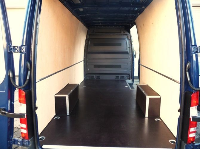 Mercedes Benz Sprinter L4H2 zabudowa warsztatowa