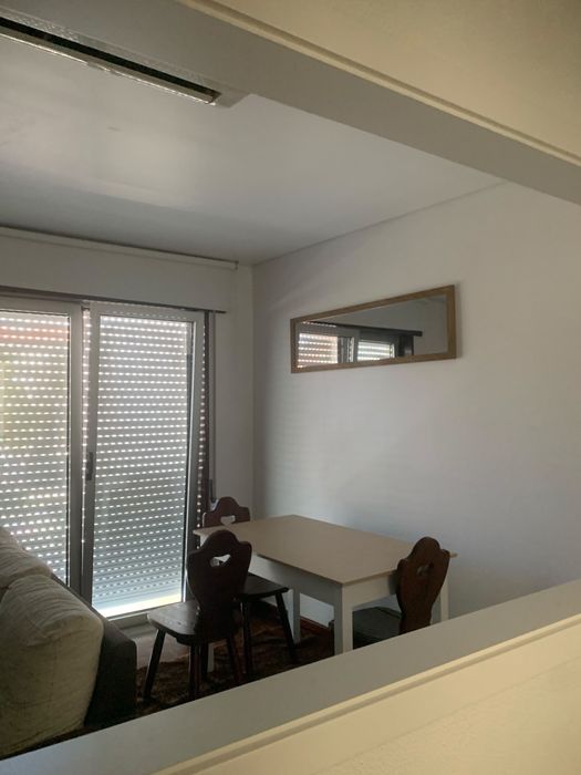 Alugo T2 29/06 a 18/07 e setembro