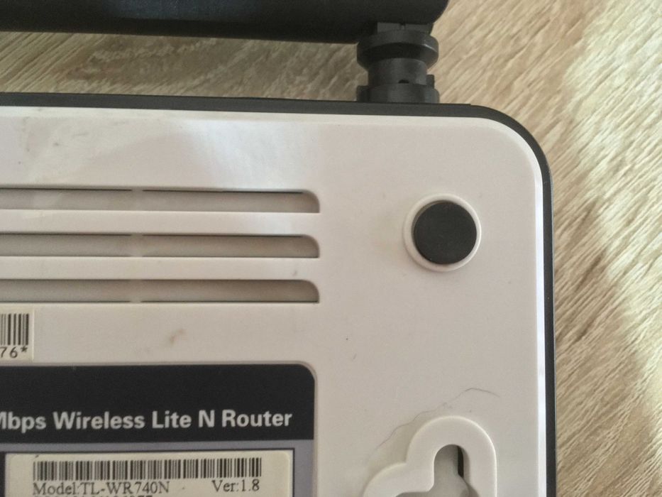 Router TP-LINK TL-WR740N, OpenWRT 18.06