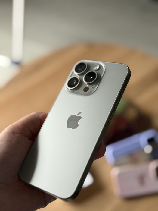 IPhone 15 pro 128GB