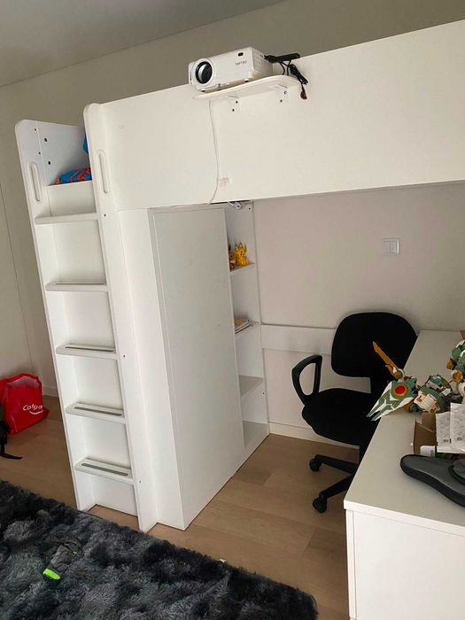Beliche Cama Alta IKEA com Roupeiro Estantes e Secretaria 90x200