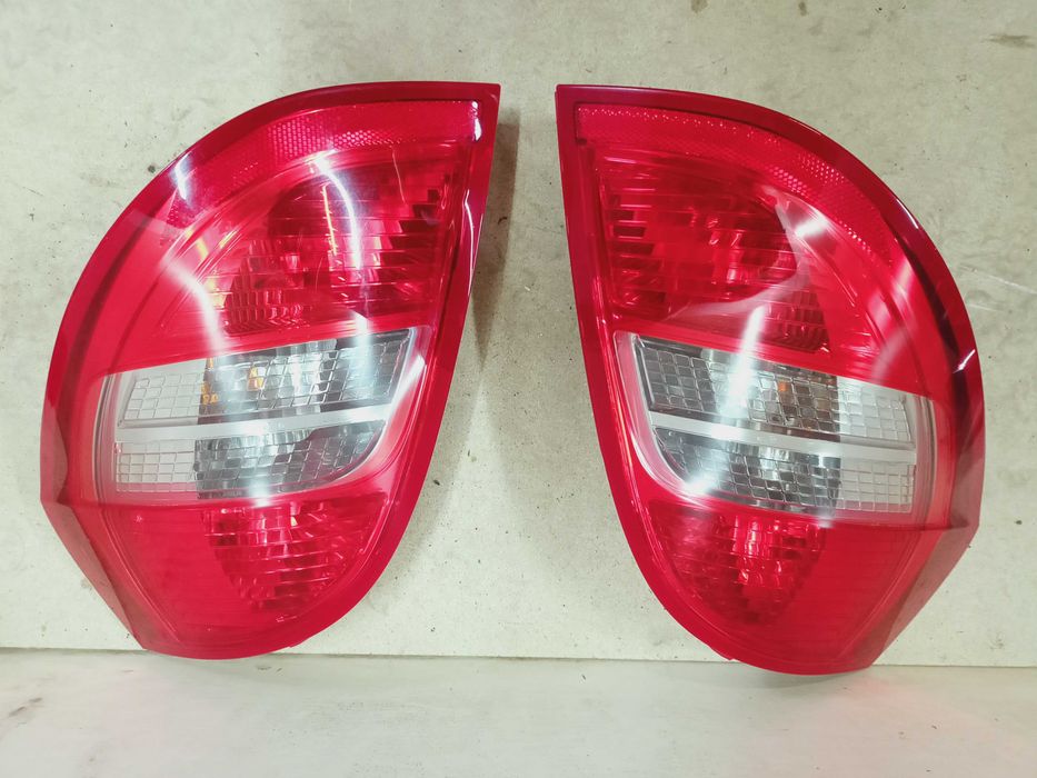 Mercedes A-klasa W169 FL lift lampa tył tylna prawa lewa oryginał