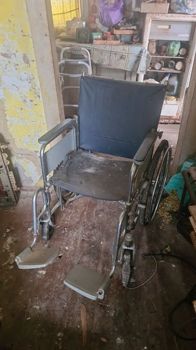Продам Инвалидную Коляску.