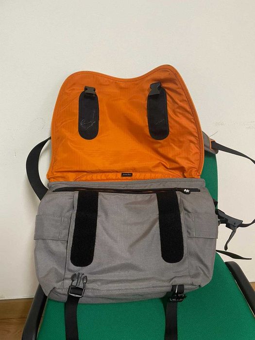 Mala de Tiracolo Crumpler