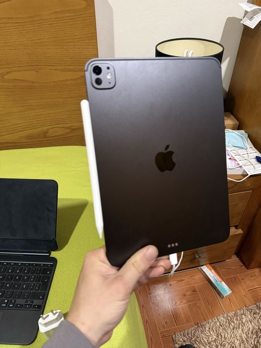 Ipad pro m4 ( 2024)