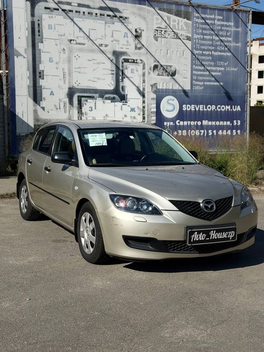 Продам Mazda 3 1.6