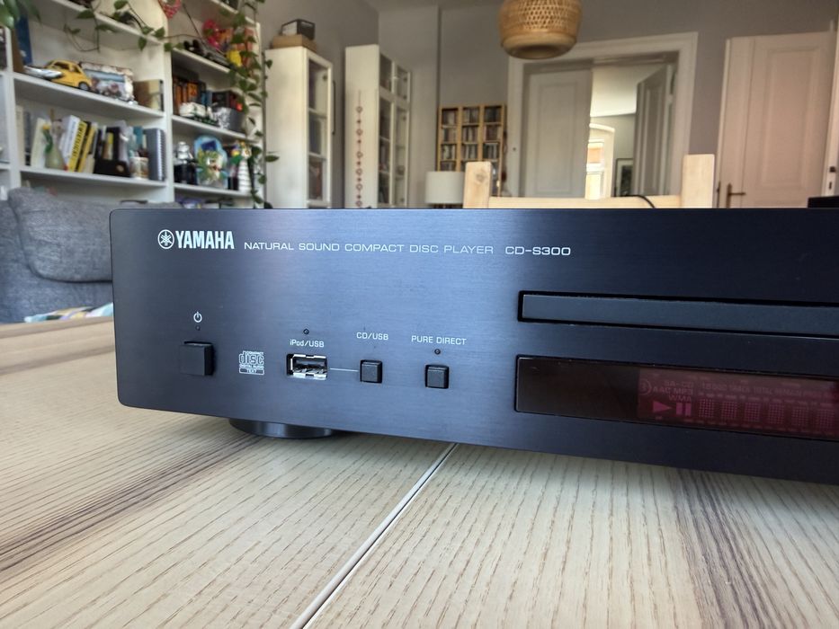 Odtwarzacz CD Yamaha CD-S300