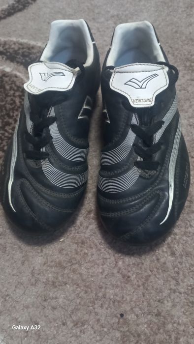 Бутси футбольні 31 р