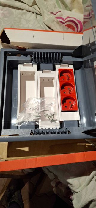 Puszka podłogowa Legrand 5szt