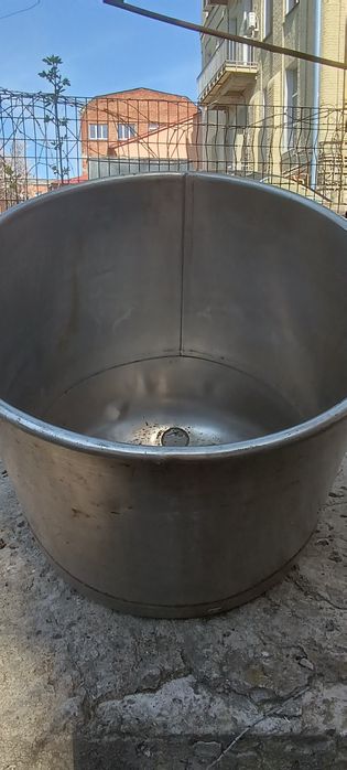 Баки из нержавейки трубы