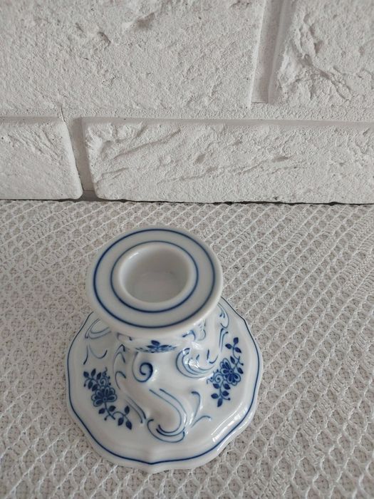 Hutschenreuther porcelanowy świecznik.