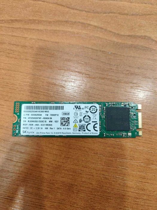 SSD 256 GB SK hynix hfs256g39tnf-n3a0a