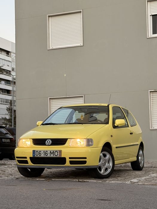 Polo 1.0i Versão Especial Color Concept