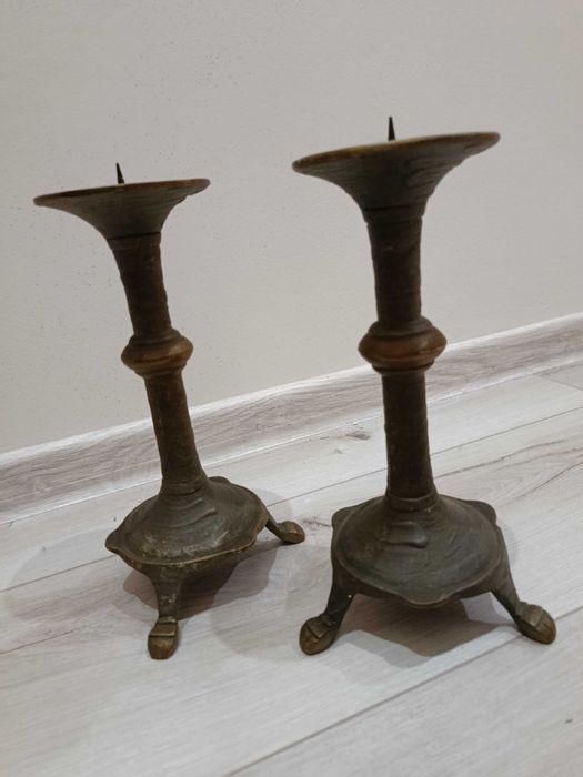 Świecznik lichtarz z brązu