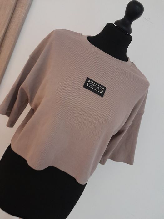 Luźna koszulka bluzka krótki rękaw missguided S 36 M 38 krótki rękaw