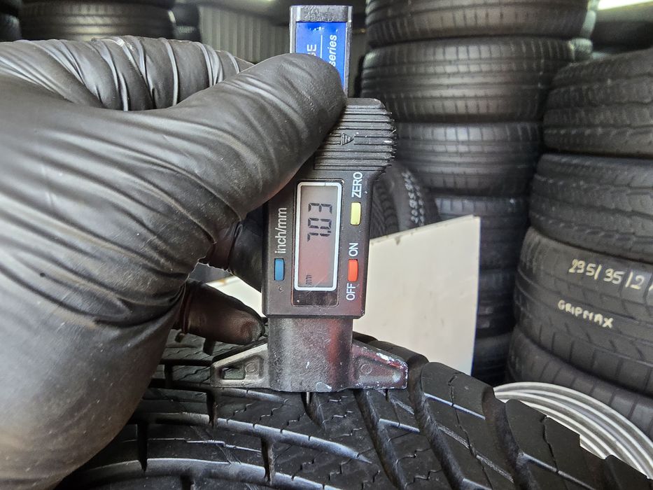 Sprzedam Jak Nowe 4 opony 185/60 15" Vredestein wielosezonowe 23/25r