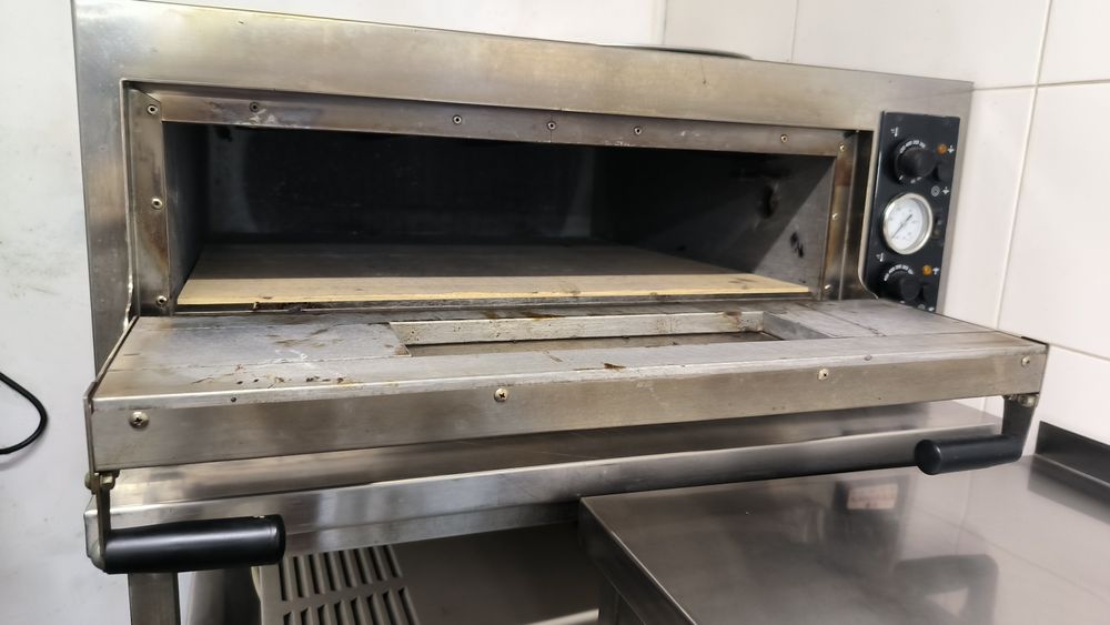 Продам пицца печь