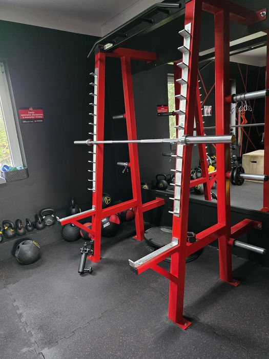 Klatka Half rack do przysiadu Haryzma produkt Polski