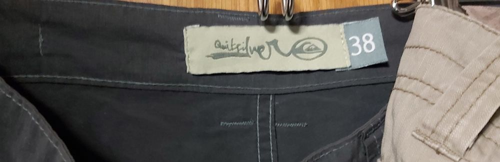 Calções tamanho 38 e 40 de marca